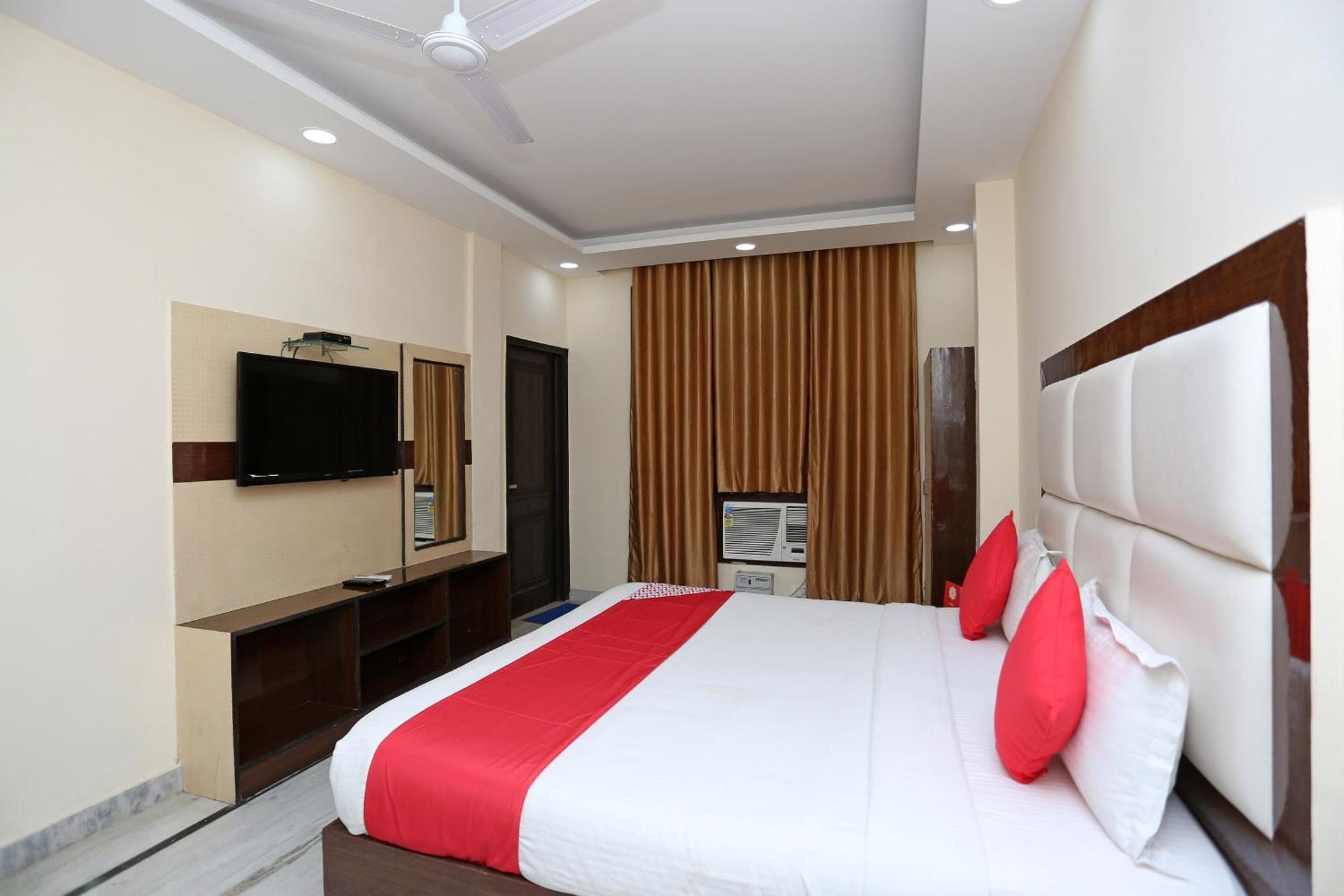 Hotel O Le Mount New Delhi Bagian luar foto