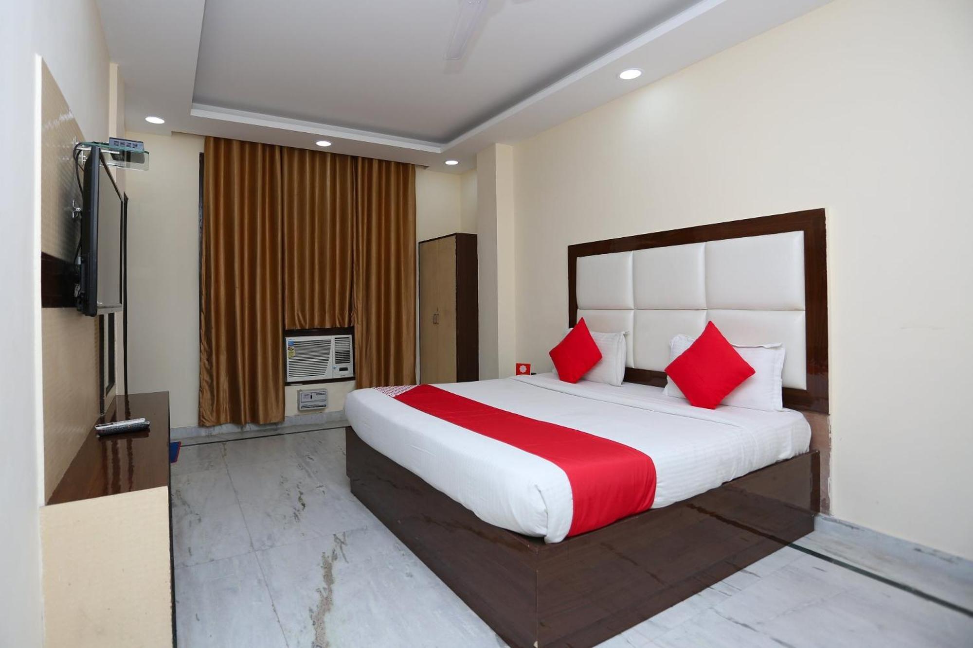 Hotel O Le Mount New Delhi Bagian luar foto
