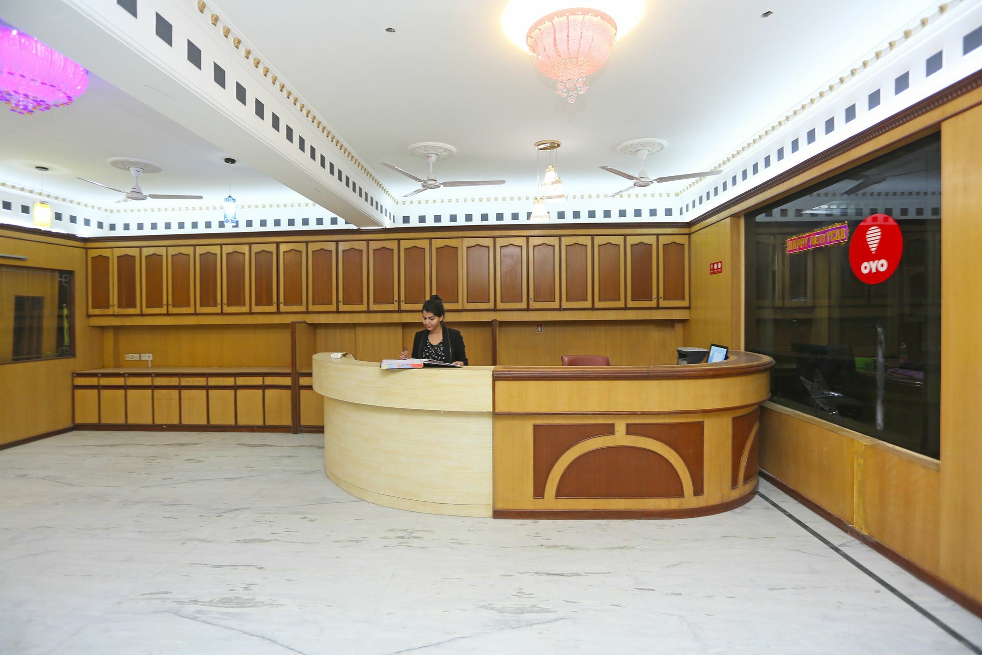 Hotel O Le Mount New Delhi Bagian luar foto